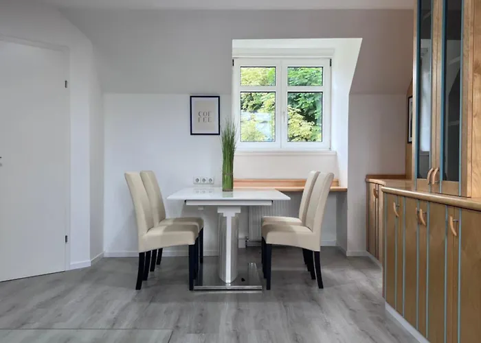 Royal Racing 公寓 *